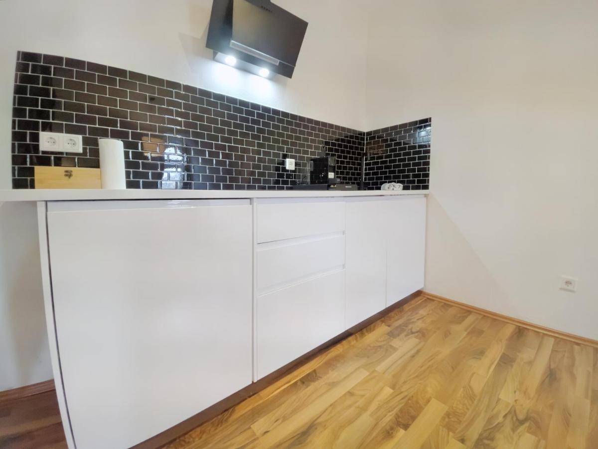 Milpau Recklinghausen1 - Modernes Und Zentrales Premium-Apartment Mit Queensize-Bett, Netflix, Nespresso, Smart-Tv Und Privatparkplatz المظهر الخارجي الصورة